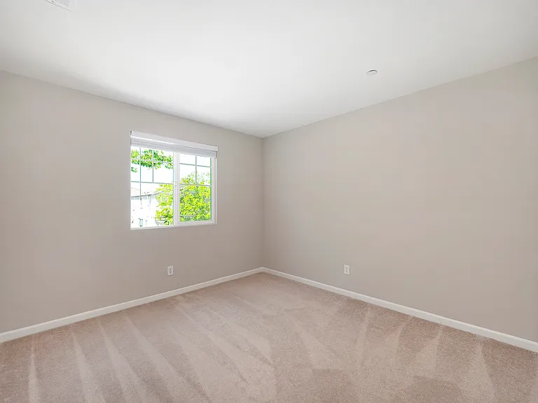 3241 Havisham Way — Photo 30