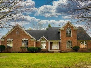 5041 Cardington Green Cir NW, Canton, OH 44718