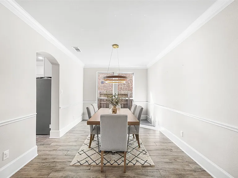 2736 Ahnya Ln — Photo 10