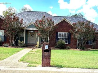 905 Jane Ln, Greenwood, MS 38930
