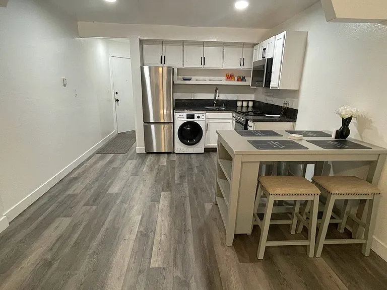 132 Kahle Dr #A — Photo 3