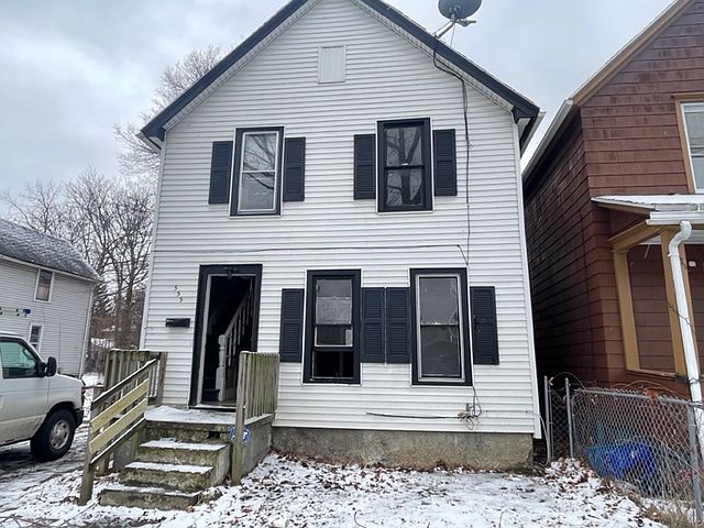 1st image of 555 Flint St