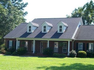 126 Shallowbrook Farm Rd, Thomasville, GA 31792