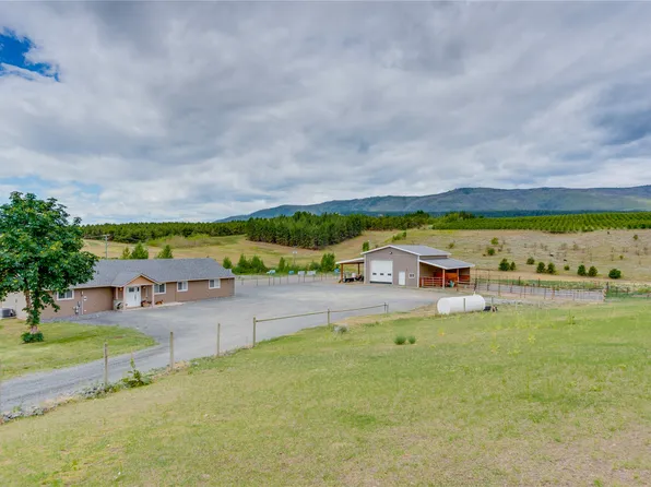 893 Evans Rd, Spallumcheen, BC V4Y 0P6