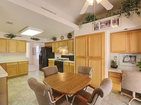 5th image of 956 River Mountain Dr