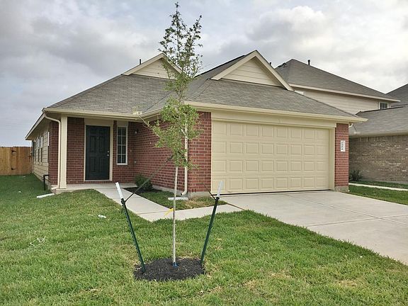 2nd image of 19010 Brescia Ln
