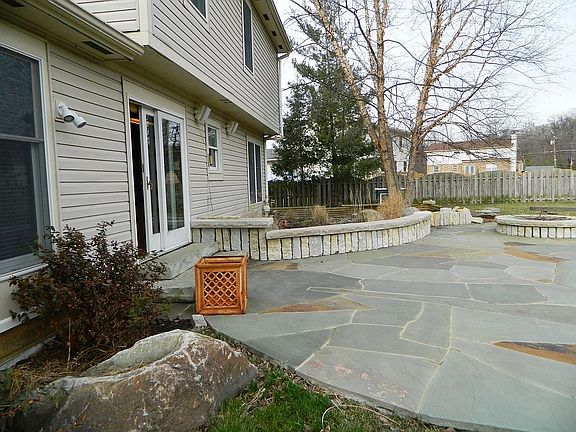 Fenced in backyard perfect for entertaining.