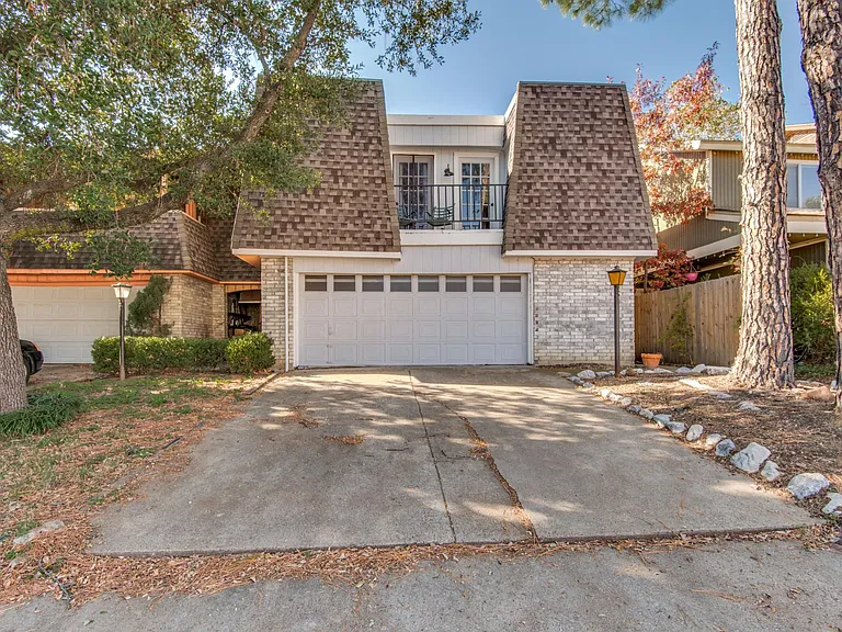 2100 Fleur De Lis Ct — Photo 10