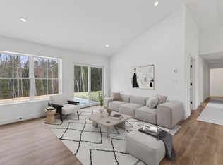 14 McGrath Pond Loop Rd, Belgrade, ME 04917
