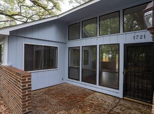 1721 Riverside Dr, Pt Royal, SC 29935