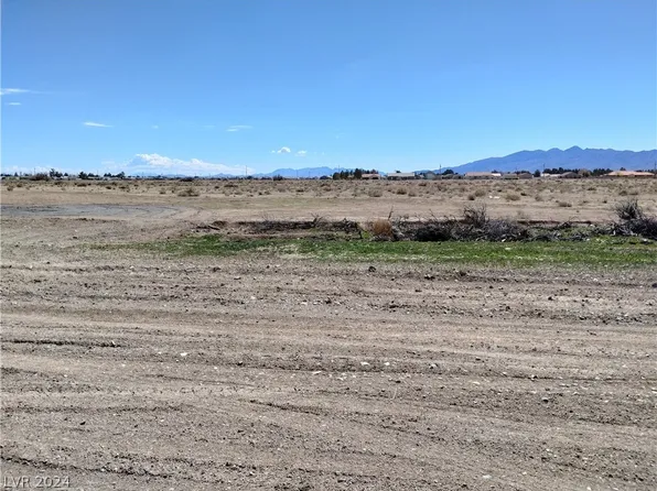 561 W State Highway 372, Pahrump, NV 89048