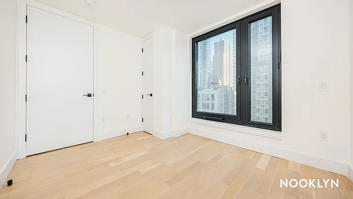 Rented by Nooklyn NYC LLC | media 116