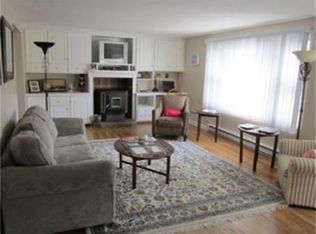 36 P St, Hull, MA 02045