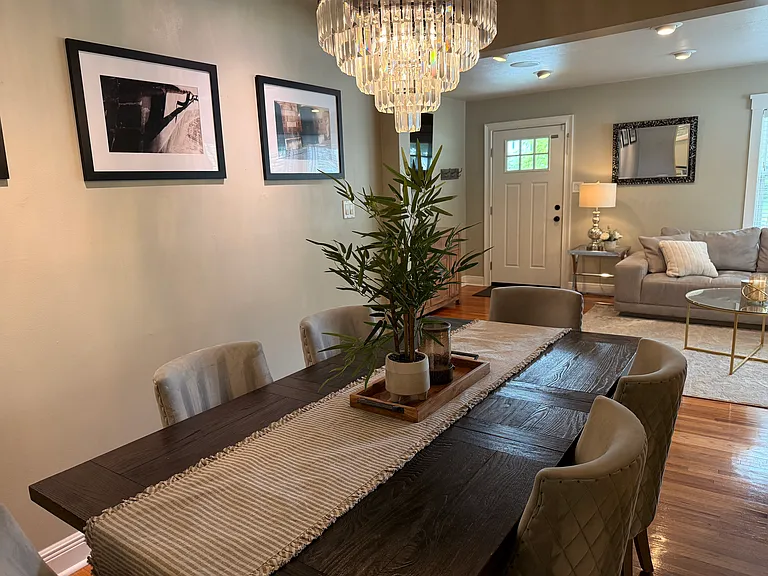 4202 W Palmira Ave — Photo 8