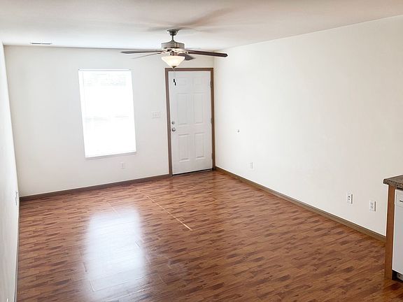 3rd image of 915 N Frederick St APT B4