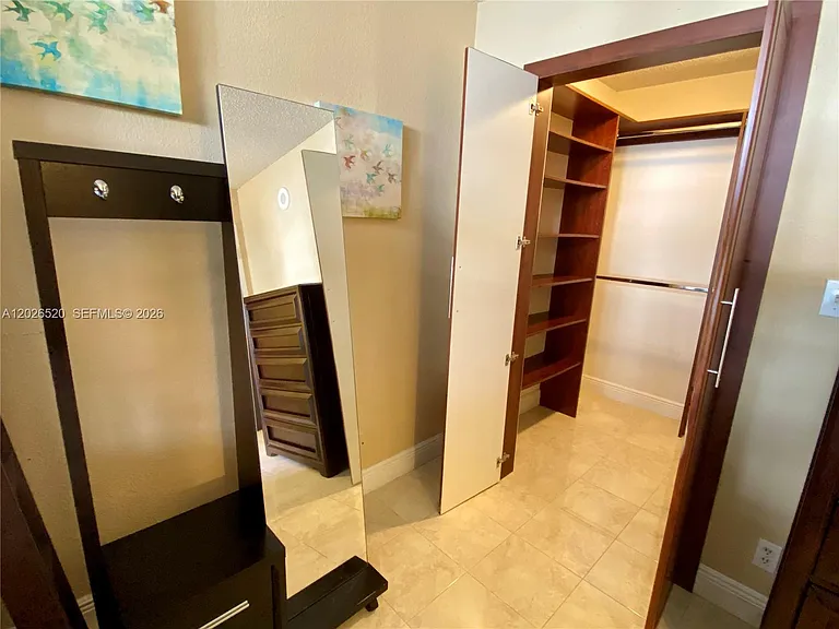17011 N Bay Rd #304 — Photo 36