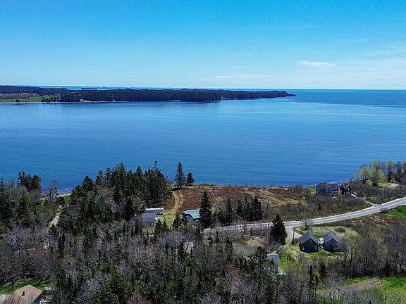 5th image of 884 Mason Bay Road