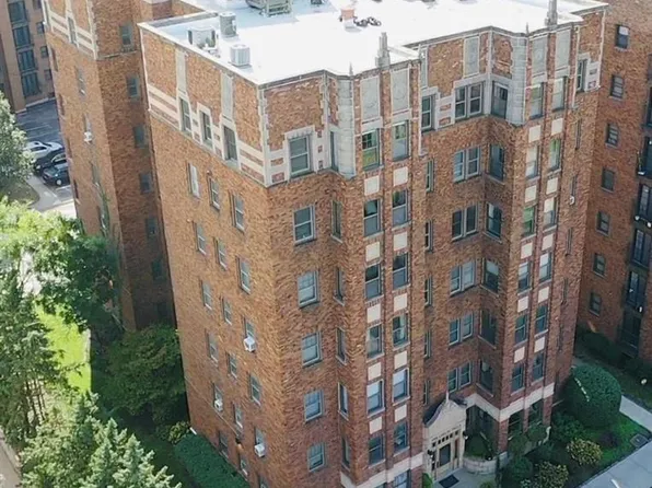 807 W 48th St APT 304, Kansas City, MO 64112