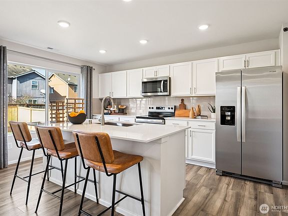 7th image of this home