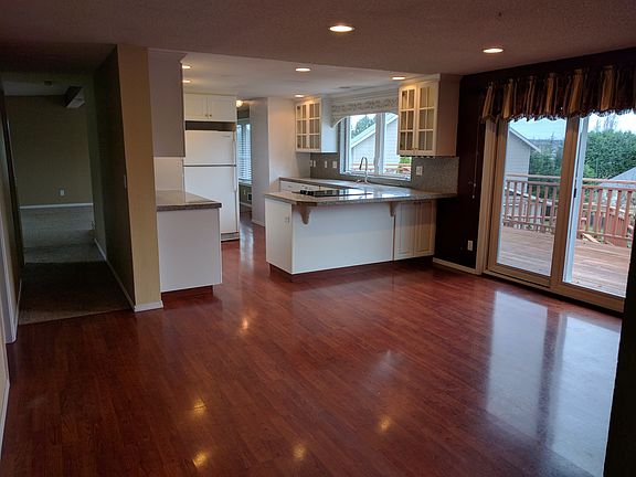 Kitchen and dining area