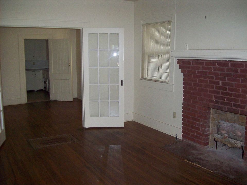 2nd image of 4421 Maryland Ave