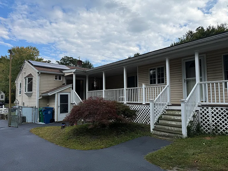 26 Old Colony Rd — Photo 16