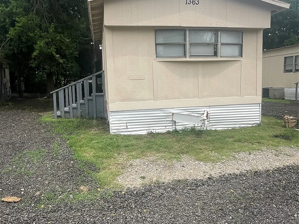 1363 Genoveva Ln