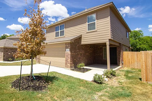 8210 Tesoro Hls Photo 1