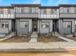 17 N Savanna Pl NE, Calgary, AB T3J 5P9