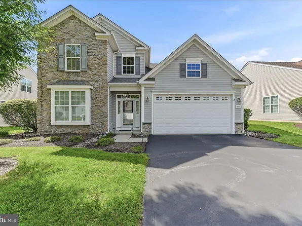 3443 W Branch Ln, Garnet Valley, PA 19060