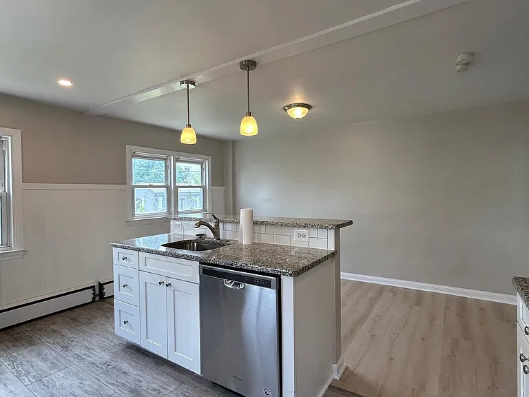 1852 Harfman Dr — Photo 9