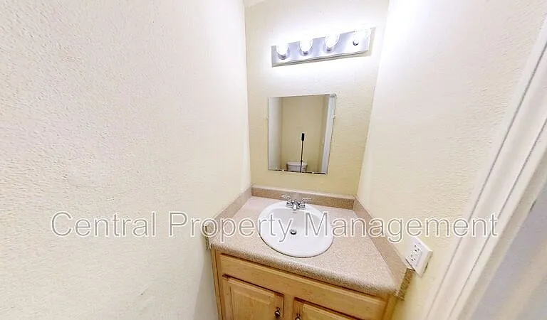 108 Silver Brook Dr — Photo 13