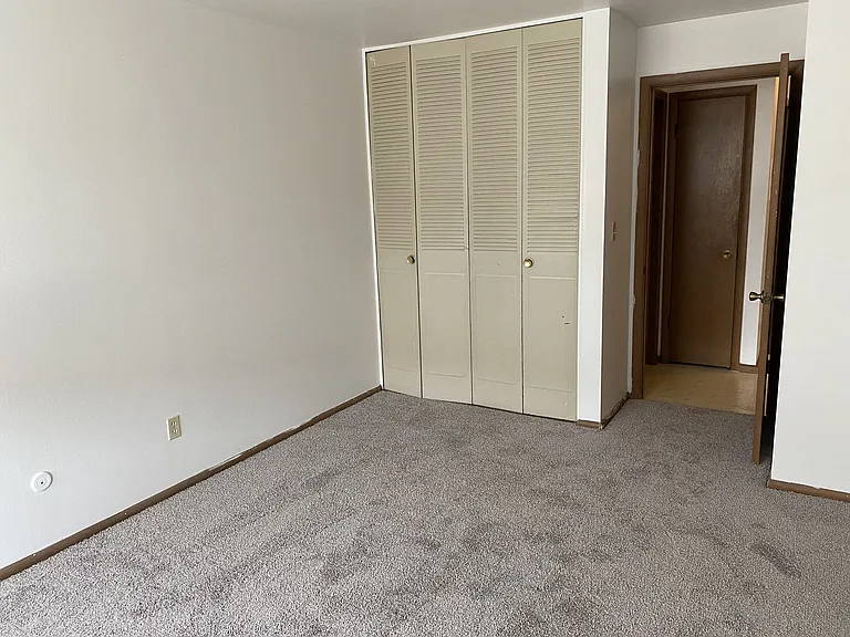 Milwood Apartments — Photo 12
