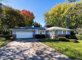 5510 Sebago Dr, Fairview, PA 16415