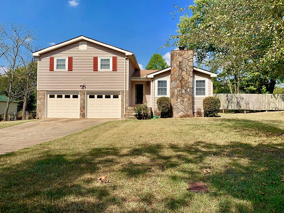 1st image of 105 Alvin Dr