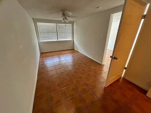 1 bed, $1,100 — Photo 4