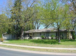 2210 7th St NW, New Brighton, MN 55112