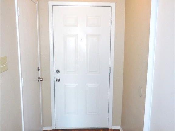 4th image of 5315 Prince Dr