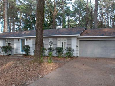 5522 Hartsdale Dr, Jackson, MS, 39211