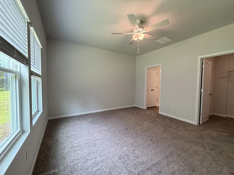 512 Outpost Way — Photo 29