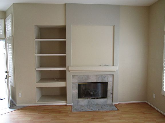 5th image of 9630 Galvin Ave