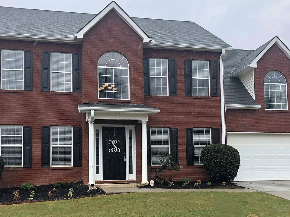 2nd image of 1092 Misty Meadows Way