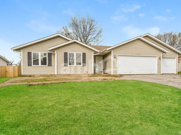 11178 Linden Blossom Ln, Roscoe, IL 61073