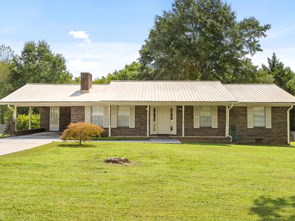 418 Hasty Dr, Tunnel Hill, GA 30755