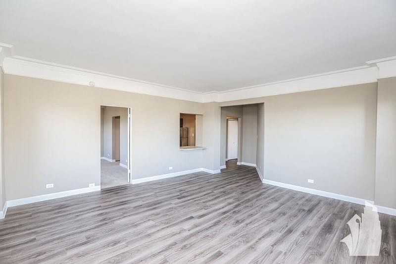 1st image of 2150 N Lincoln Ave #806