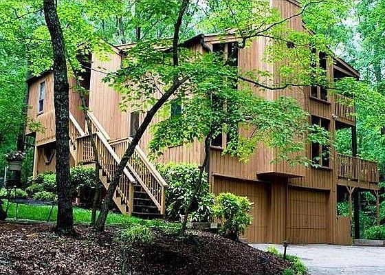 1st image of 1201 Laurel Summit Dr SE