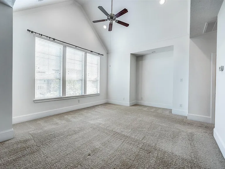 1413 Patterson St — Photo 18