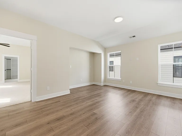 917 Calhoun Way — Photo 10