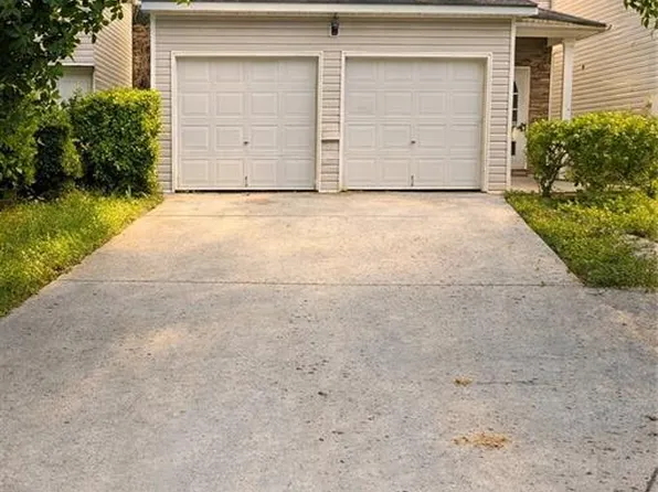 325 Barshay Dr, Covington, GA 30016