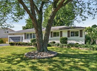 68 Valencia Dr, Rochester, NY 14606